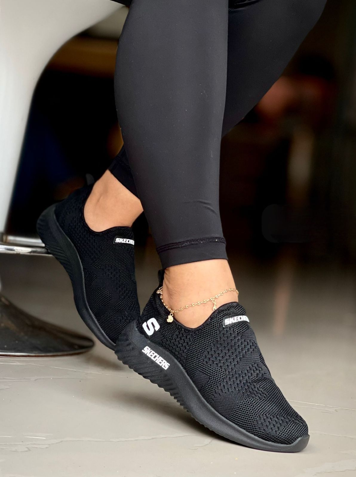 S009 Tipo Media Corte Bajo Dama